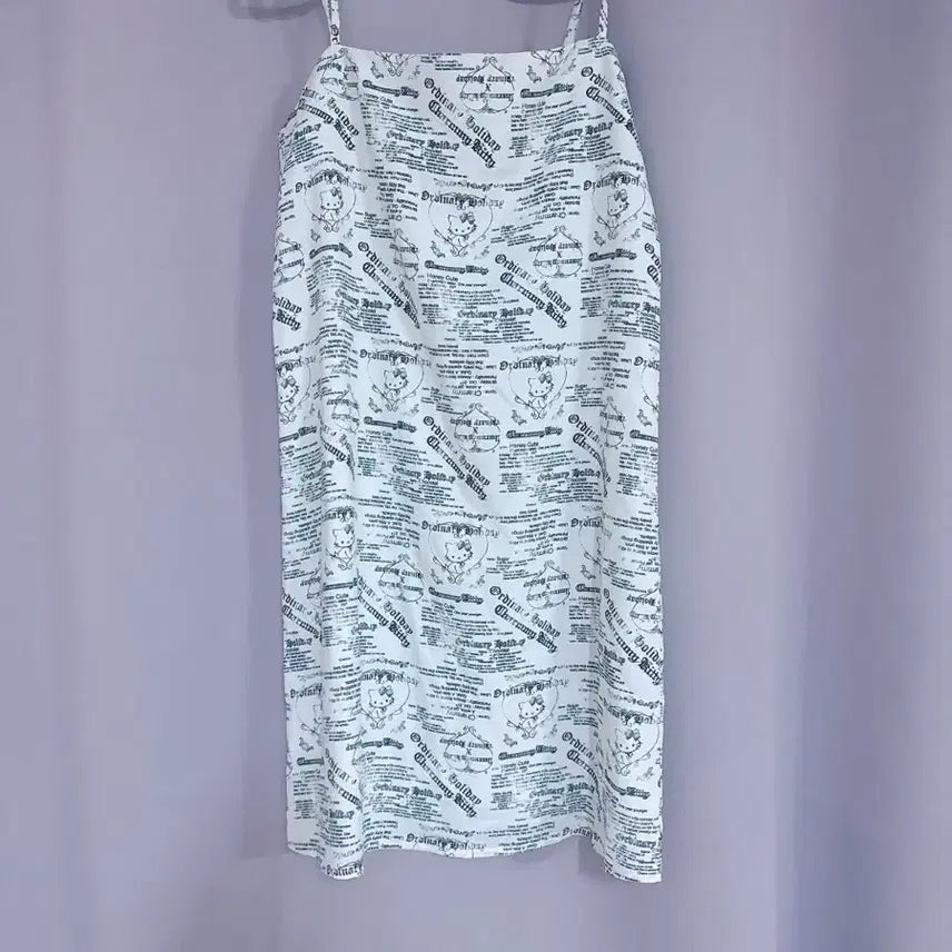 [BUNJANG] Ordinary Holiday Hello Kitty Pattern Strap Dress / Ordinary Holiday 헬로키티 패턴 끈 원피스