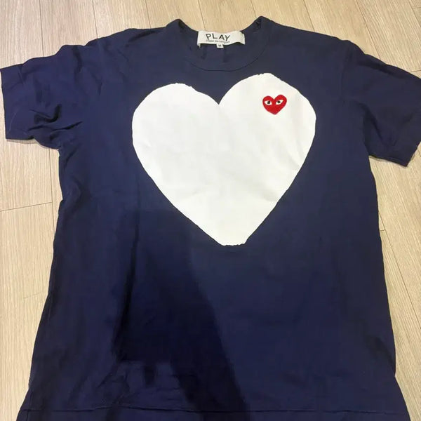 [BUNJANG] Comme des Garçons Heart Logo T-Shirt Navy M / 꼼데가르송 하트 로고 반팔티 네이비 M