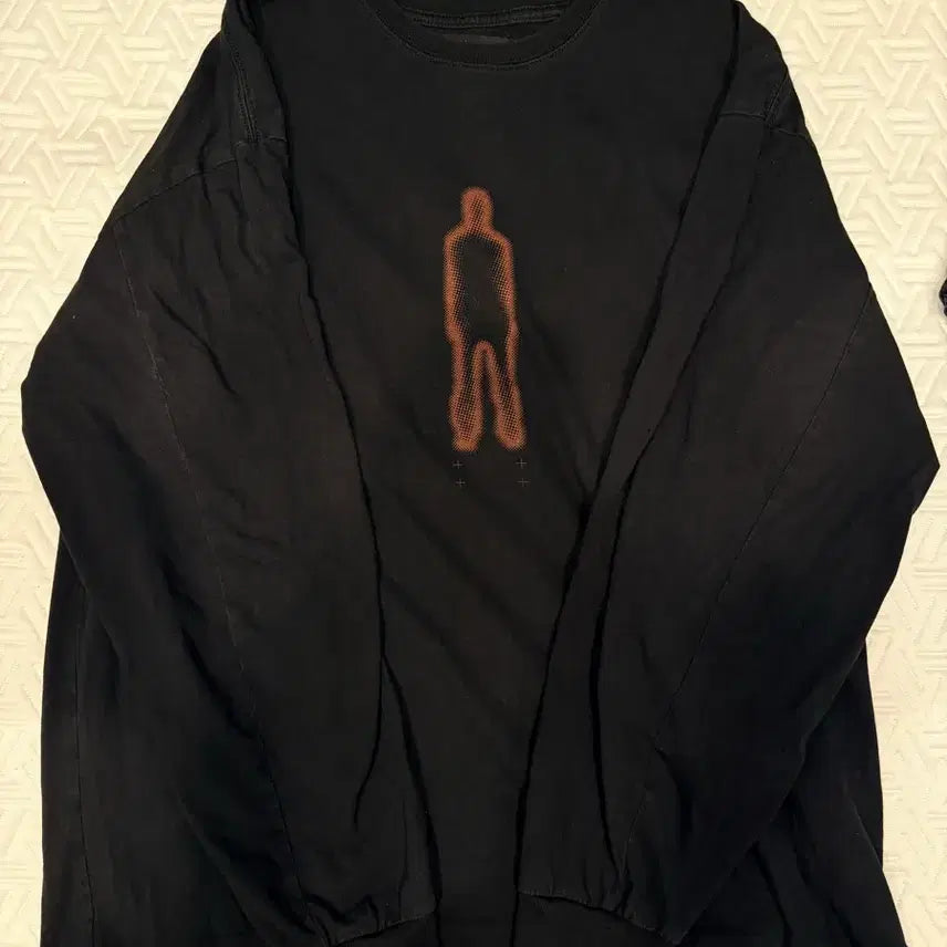 [BUNJANG] Hatching Room Ghost Long Sleeve Size 3 / 해칭룸 고스트 롱슬리브 3