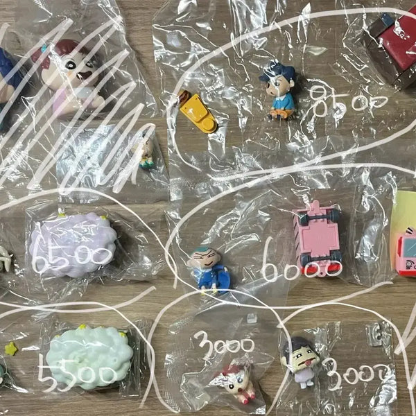 [BUNJANG] Crayon Shin-chan Gachapon Figures: Shinnosuke, Nohara, Yuhri, Kazama, Suneo, Nene / 짱구철수유리 훈이 수지 가챠피규어 파자마리멘트영화관 유치원버스 엉덩이걷기