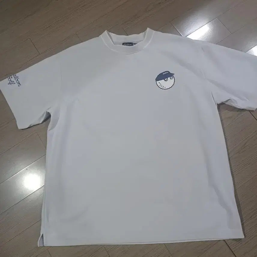[BUNJANG] Malbon Golf Short Sleeve T-Shirt White Size 110 / 말본 골프 반팔티 110