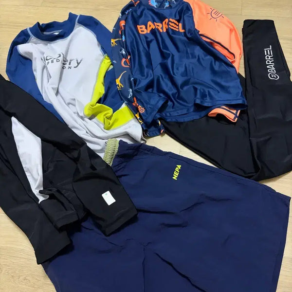 [BUNJANG] Kids Rash Guards Bundle Set (Ages 5+) / 어린이 래쉬가드 일괄판매, 5세부터~