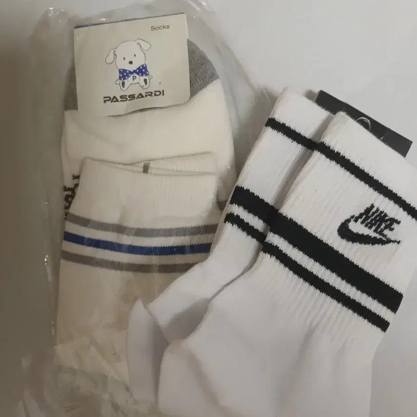 [BUNJANG] Bundle Set Socks (2 Pairs) / 양말일괄(반택만)
