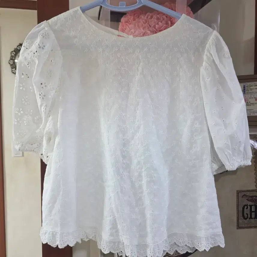 [BUNJANG] Jollyraid Giselle Blouse (Size S) / 졸리레이드 지젤  블라우스 s