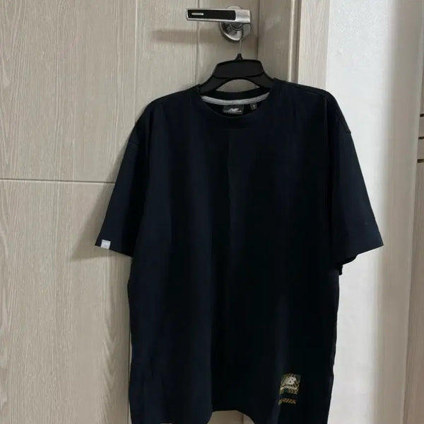 [BUNJANG] New Balance Short Sleeve T-Shirt Black S / 뉴발 반팔 티셔츠 블랙 s