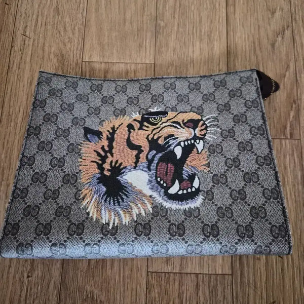 [BUNJANG] Gucci Tiger Pattern Clutch Bag / 구찌 타이거 패턴 클러치