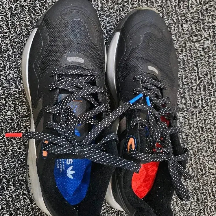 [BUNJANG] Adidas ZX 2K Boost Black Sneakers / 아디다스 ZX 2K 부스트 블랙 운동화250