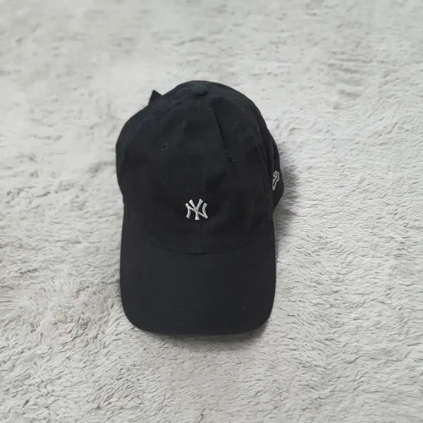 [BUNJANG] New York Yankees Black Cotton Cap / NY 볼캡 모자