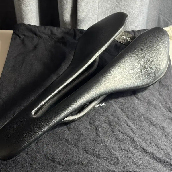 [BUNJANG] Berk Lupina 134mm Long Version Saddle / 버크 루피나 134mm 롱버전