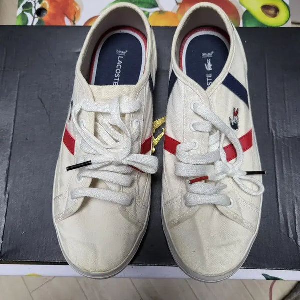 [BUNJANG] Lacoste White Sneakers UK 4 / 라코스테 흰색 스니커즈 UK4 상태매우좋음