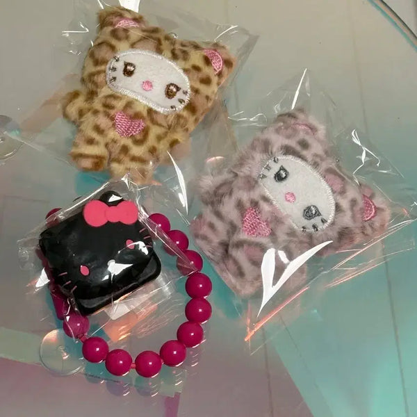 [BUNJANG] Hello Kitty Leopard Print Charm, Mirror Grip Tok, USB-C Cable Set / 키티 호피 키링 거울그립톡 usb-c케이블