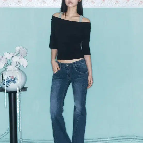 [BUNJANG] Please No Follow Off-Shoulder Shirring Short Sleeve Top Black / 플리즈노팔로우 오프숄더 슬리브 셔링 탑 블랙