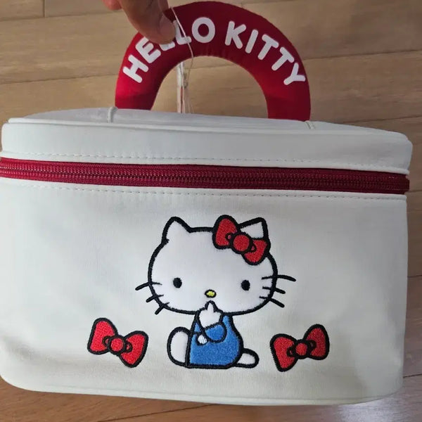 [BUNJANG] Hello Kitty White Red Pouch / 헬로키티 화이트 레드 파우치