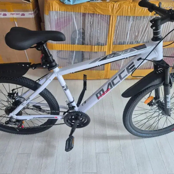 [BUNJANG] MACCE 24-inch White MTB Bicycle / MACCE 24인치 흰색 MTB 자전거입니다.
