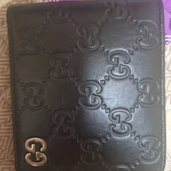 [BUNJANG] Gucci Microguccissima Leather Bi-fold Wallet Black / [정품/가죽초A급] 구찌 메탈로고 반지갑 블랙