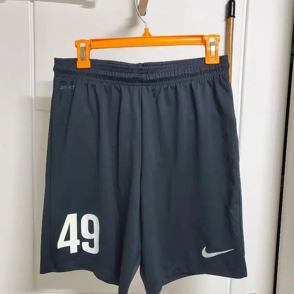 [BUNJANG] Nike Shorts (Black, Size M) / 나이키 반바지