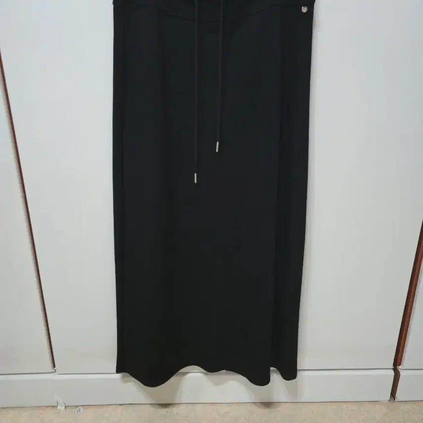 [BUNJANG] Women's Black Long Skirt / 여성 블랙 롱 스커트