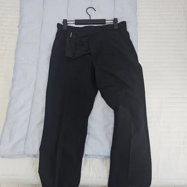 [BUNJANG] Muji Standard Semi Wide Hidden Banding Slacks Black 32 / 무탠다드 세미 와이드 히든 밴딩 슬랙스 블랙 32사이즈