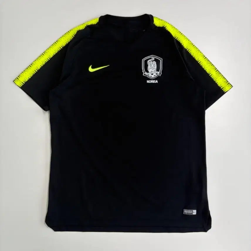 [BUNJANG] Nike South Korea National Team 18-20 Training T-Shirt / [정품] 나이키 대한민국 국가대표 18-20 트레이닝 반팔 티셔츠