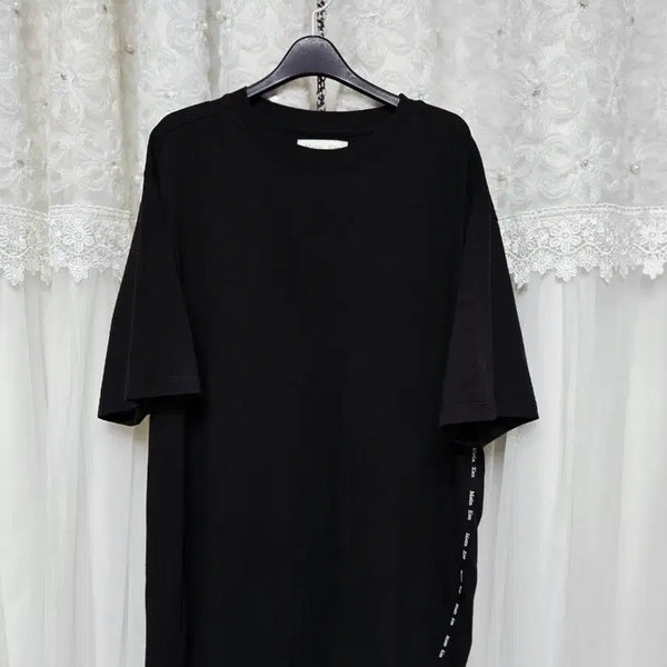[BUNJANG] Matin Kim Unisex Logo T-shirt Black / 마땡킴 반팔(남여공용)