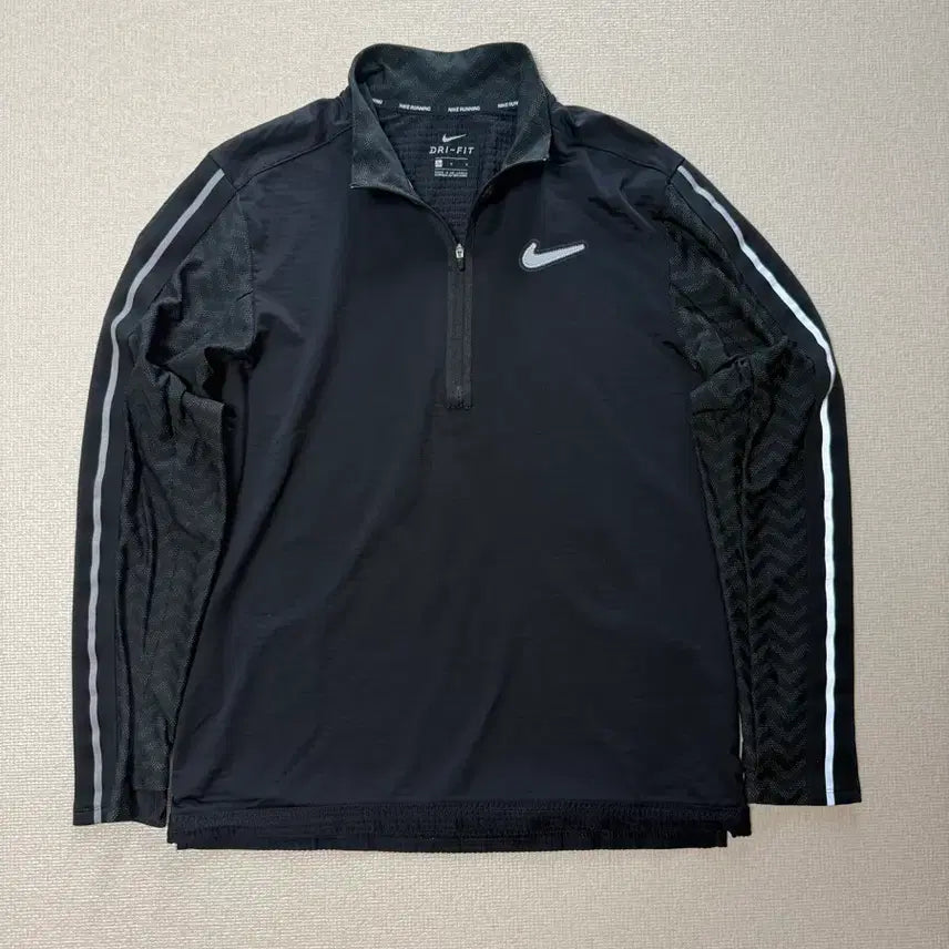 [BUNJANG] Nike Wild Run Element Dri-FIT Running Top / [L]나이키 와일드 런 엘리먼트 드라이핏 러닝탑