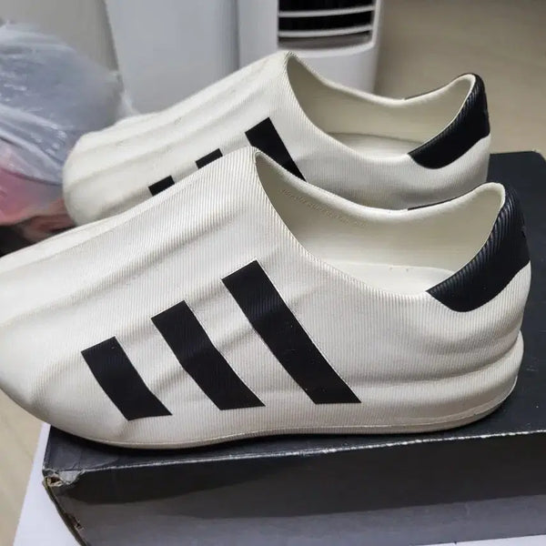 [BUNJANG] Adidas Adifom Superstar White 245mm Sandals / 아디다스 아디폼 슈퍼스타 화이트 245mm 상태매우좋음