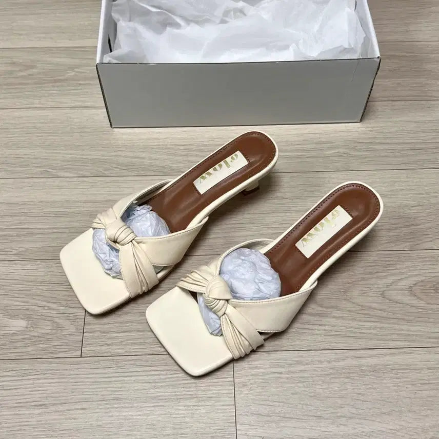 [BUNJANG] Ivory Square-Toe Knotted Cushion Mules Sandals - Mid Heel / [새상품] 240 아이보리 스퀘어토 매듭 쿠션 뮬 샌들 슬리퍼힐 미들힐