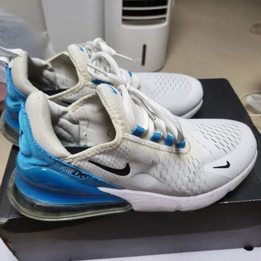 [BUNJANG] Nike Air Max 270 White/Blue 275mm / 나이키 에어맥스 270 화이트/블루 275mm 상태매우좋음