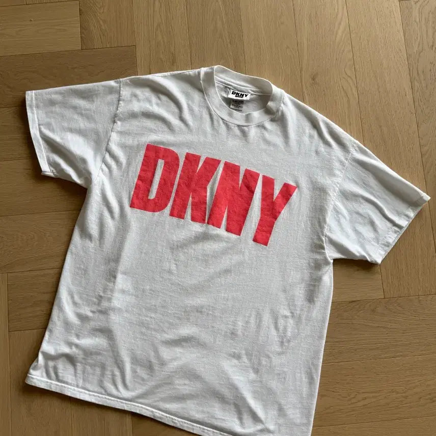 [BUNJANG] Vintage DKNY Logo T-Shirt / 빈티지 DKNY 로고티셔츠