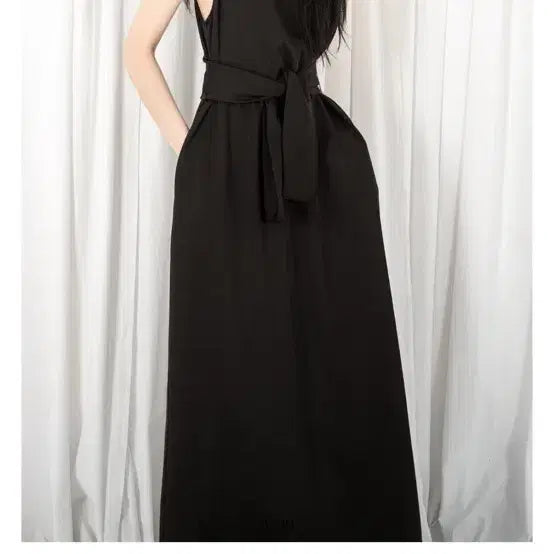 [BUNJANG] Verde Osido Berlin Dress Small Black / 베르데오시도 베를린 원피스 스몰 블랙