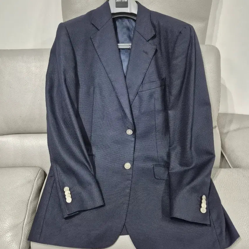 [BUNJANG] Givenchy Men's Navy Blazer / 지방시 남성 네이비 블레이저