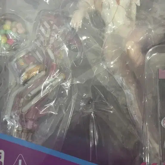 [BUNJANG] Piji Bright Rabbit 1/6 Scale Figure (Unsealed) / piji 브라이트래빗 1/6스케일 피규어 미개봉