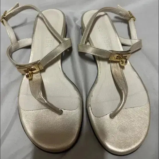 [BUNJANG] Astier de Villatte Gold Sandals (Size 225) / 아스띠에 샌들 골드 225