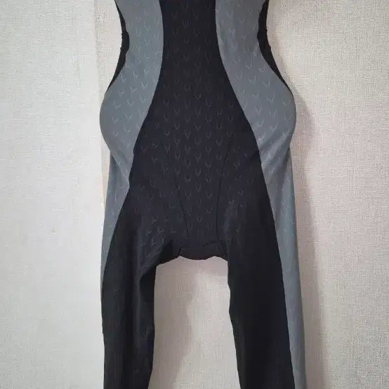 [BUNJANG] Runwin Sports Swimsuit Size 85 / 런윈 스포츠 수영복 85사이즈