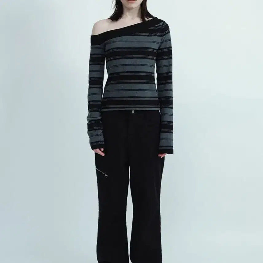 [BUNJANG] Milo One Shoulder Striped T-Shirt / 밀로 원 숄더 스트라이프 티셔츠