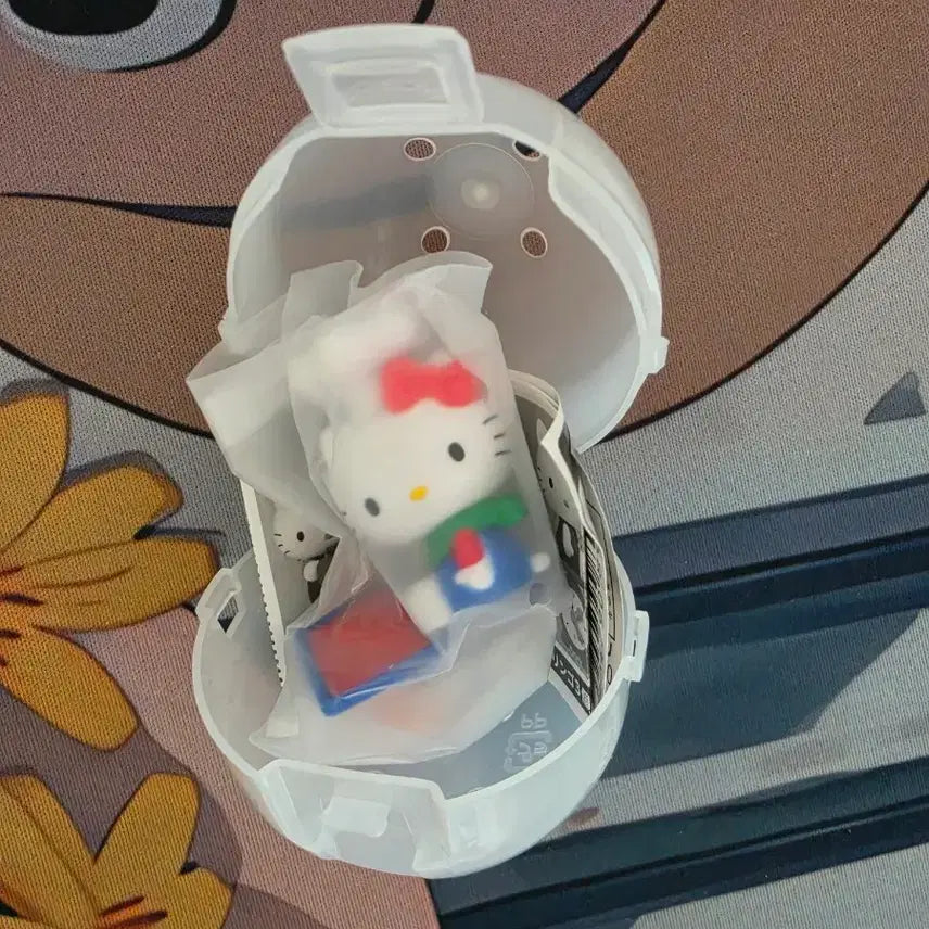 [BUNJANG] Hello Kitty Apple Pie Figure Gacha (Genuine) / (정품)나는 헬로키티 피규어 가챠 단품 애플파이