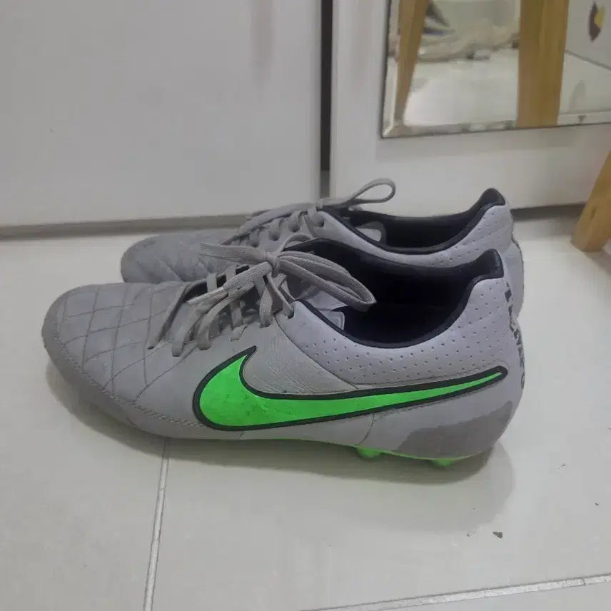 [BUNJANG] Nike Tiempo Football Boots / 나이키티엠포축구화