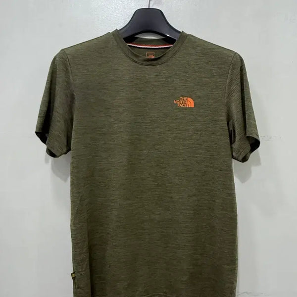 [BUNJANG] The North Face Khaki Short Sleeve T-Shirt Size M / 노스페이스 반팔 티셔츠 카키색 95(M)