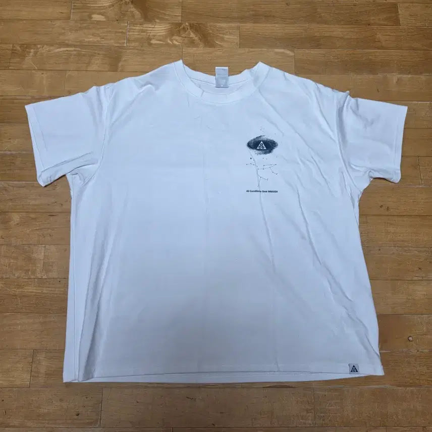 [BUNJANG] Nike ACG Short Sleeve T-Shirt White XL / 나이키 ACG 반팔티 화이트 4xl