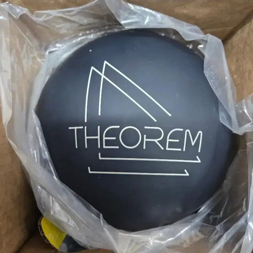 [BUNJANG] 15.2lb Official Ball Track Theorem Urethane Black Solid Bowling Ball / 택배무료 15.2파운드 공인구 트랙 씨어럼 우레탄 블랙 솔리드 새볼링공