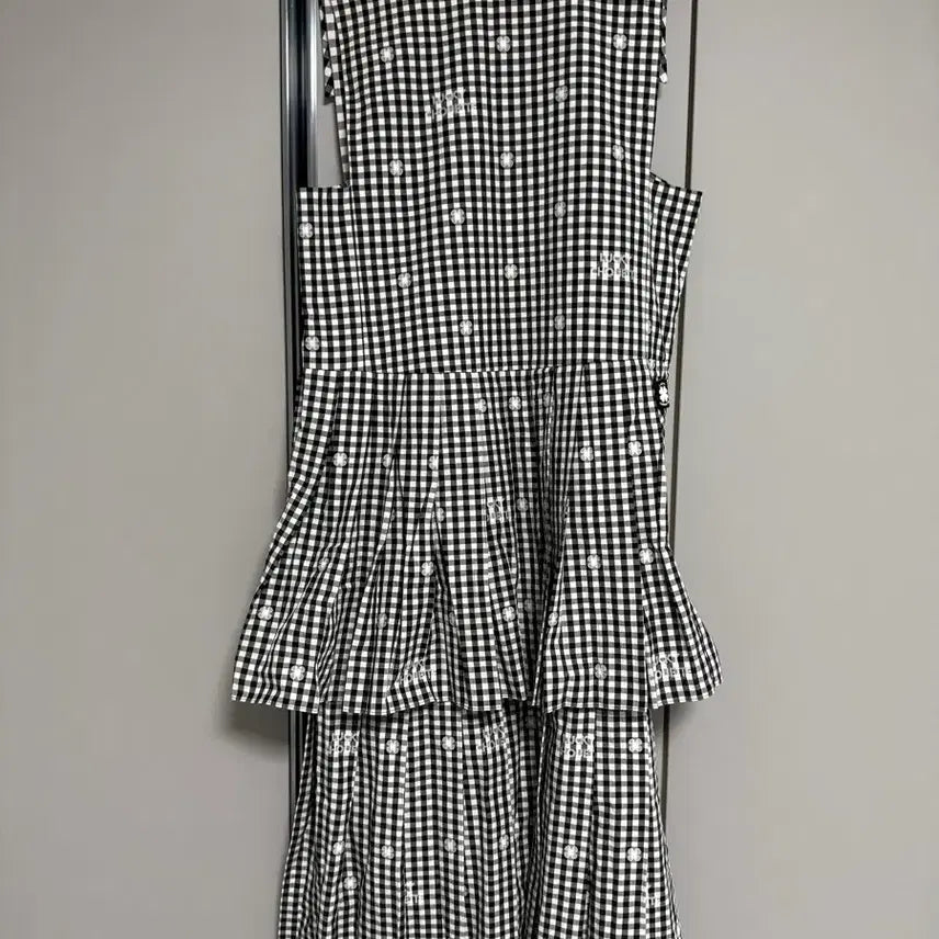 [BUNJANG] Lucky Chouette Checkered One-Piece Dress / 럭키슈에뜨 체크 원피스