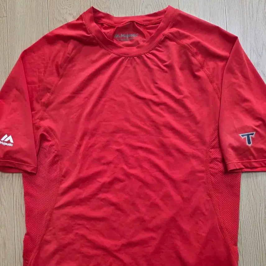 [BUNJANG] Majestic Kia Tigers Baseball Base Layer Shortsleeve Top (Size 120) / 미사용 마제스틱 MAJESTIC 기아타이거즈 베이스 레이어 숏  120