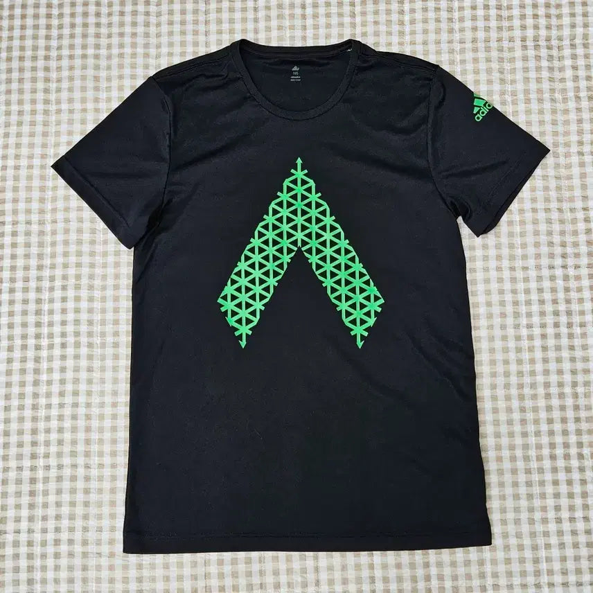 [BUNJANG] Adidas Men's Performance Short Sleeve T-Shirt Size 100 / 아디다스 기능성 반팔티 남자100