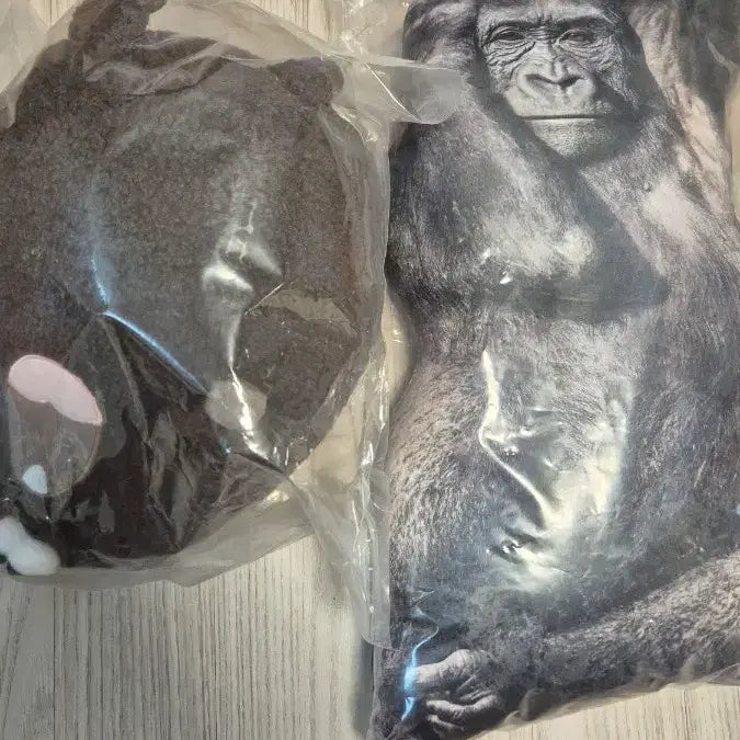 [BUNJANG] Baby Gorilla Plush Toy Funny Gift / 새끼 고릴라인형 웃긴선물