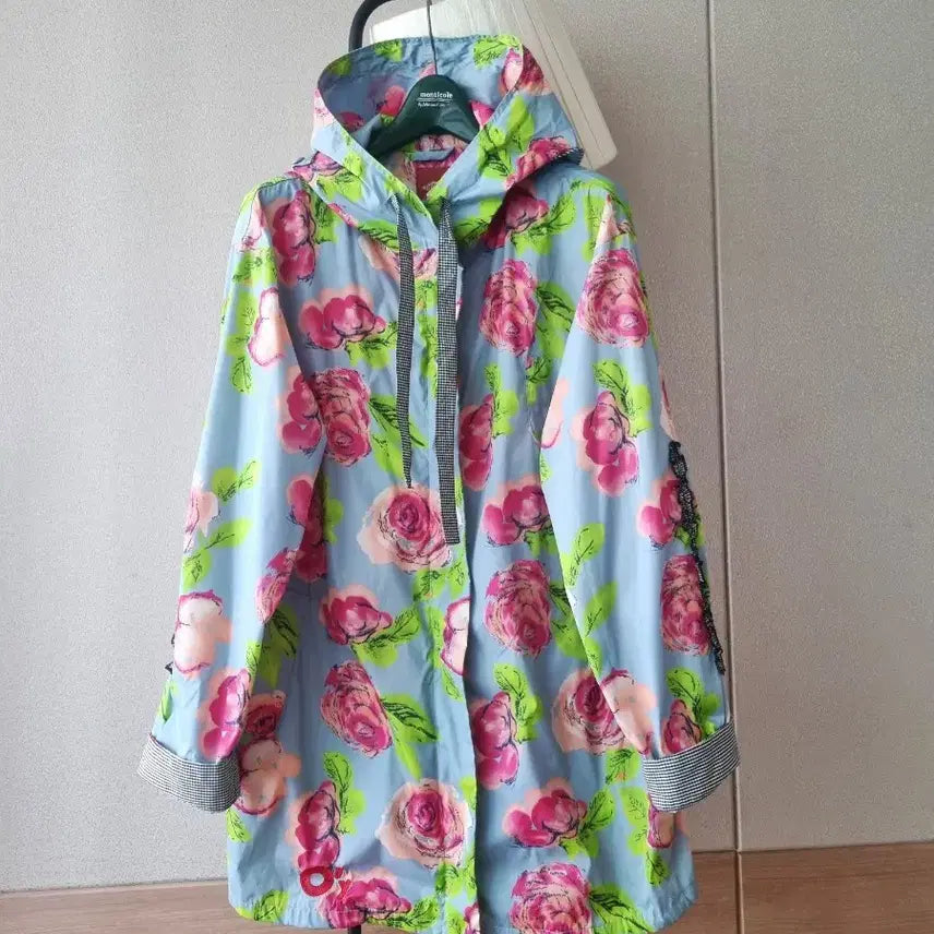 [BUNJANG] Oilily Hooded Long Windbreaker Jumper / 오일릴리 후드 롱 바람막이점퍼