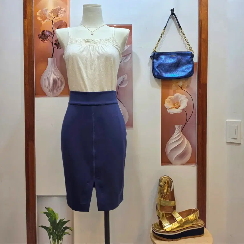 [BUNJANG] Navy Natural Embroidered Lace Camisole - L / 일본 네이비 내추럴 자수 레이스 캐미솔