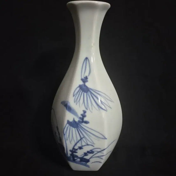 [BUNJANG] Blue and White Porcelain Hexagonal Dokkebi Sake Bottle / 청화 백자 육각 도쿠리 주병 술병
