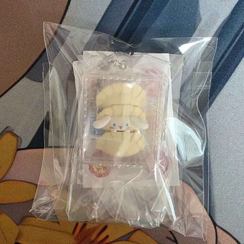 [BUNJANG] Sanrio Lunch Gacha Mascot Strap Cinnamoroll / (정품)산리오 반찬 가챠 키링 시나모롤