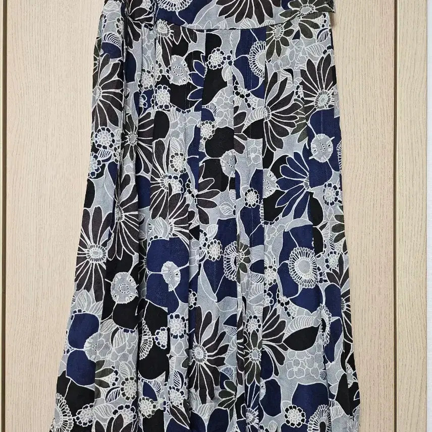 [BUNJANG] BASILE Floral Print Rayon-Hemp Blend Long Skirt / 일본BASILE꽃무늬 여성 레이온.마 스커트