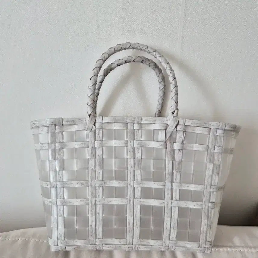 [BUNJANG] Clear Rattan Tote Bag White / 투명 라탄 백 화이트